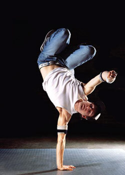 Breakdancer Dom